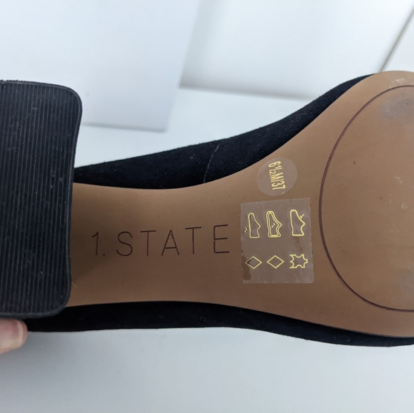 1. STATE pumps, black velour, sz 6.5 - Picture 3 of 3